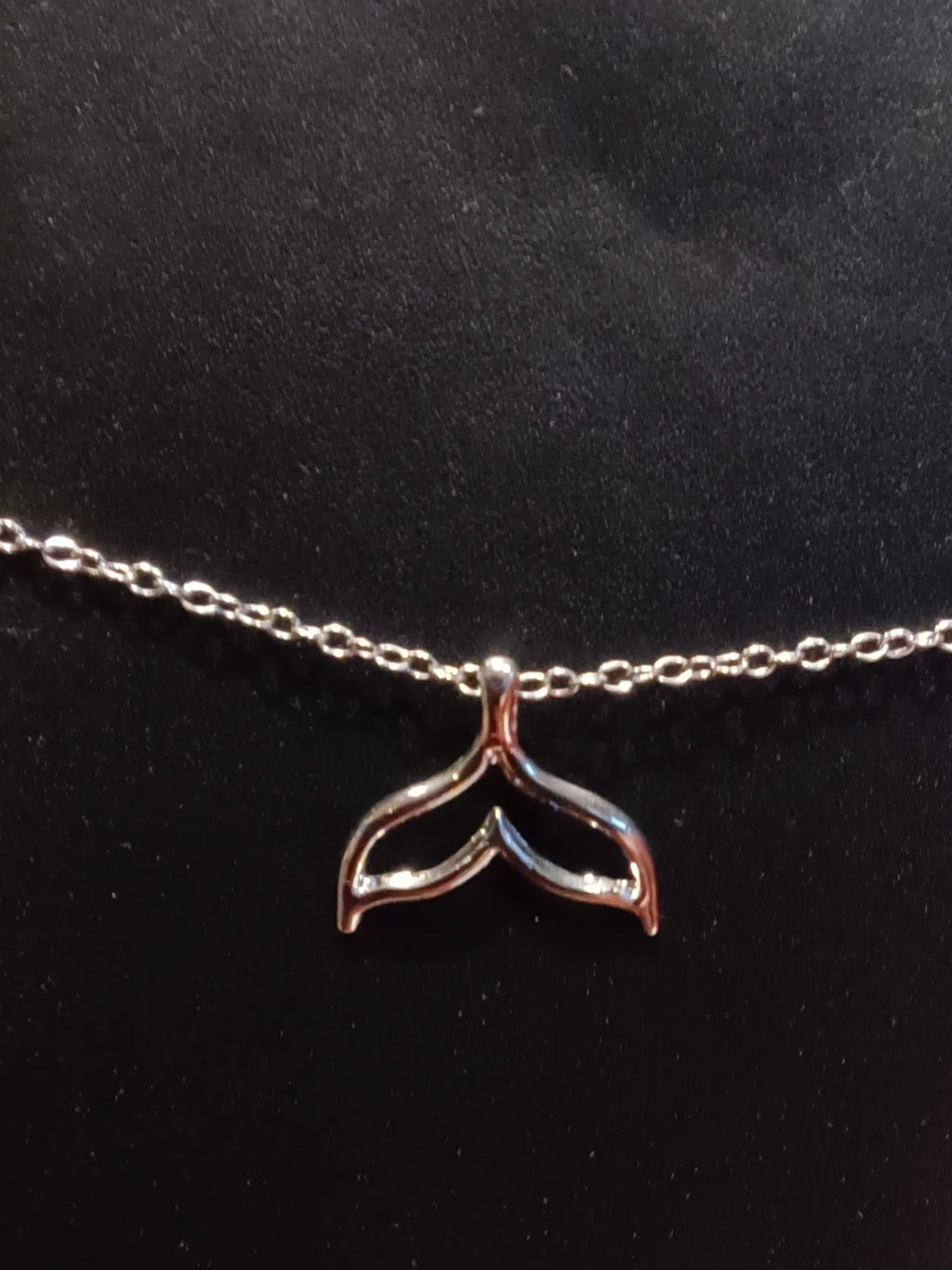 Edle Edelstahlkette in Silber "Fischflosse"